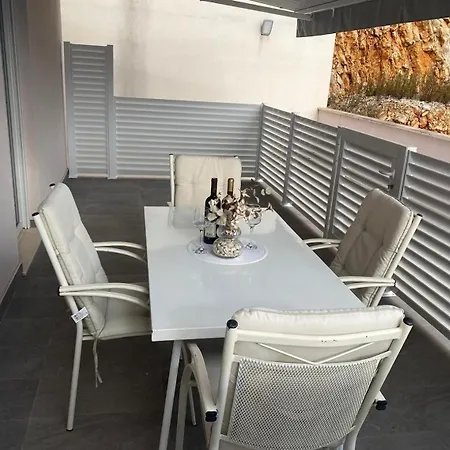 With Parking Space Komarna, Neretva Delta - Usce Neretve - 25553 アパート