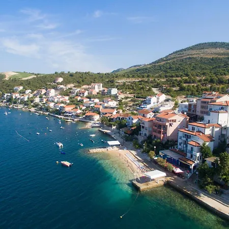 With Parking Space Komarna, Neretva Delta - Usce Neretve - 25553 Komarna